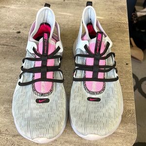 Nike flex running shoes